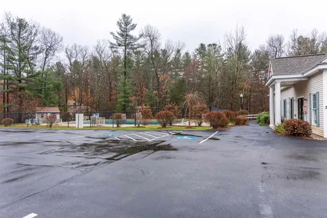 19a Clearview Circle Hudson NH 03051