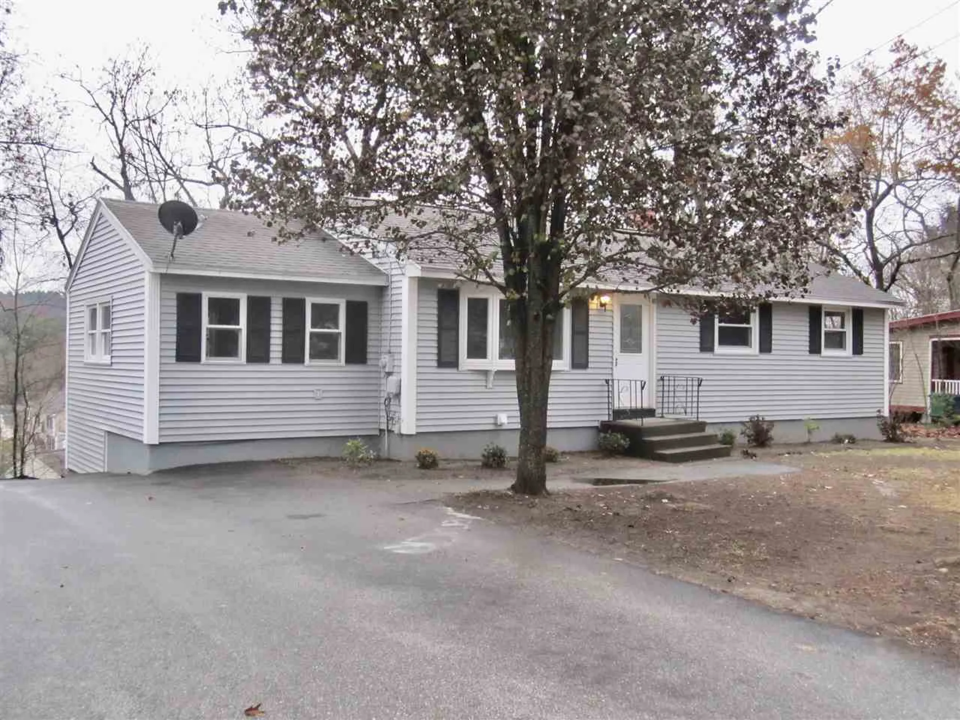 89 Westwood Drive Nashua NH 03062