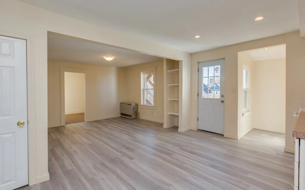 7 Cherry Street Nashua NH 03060