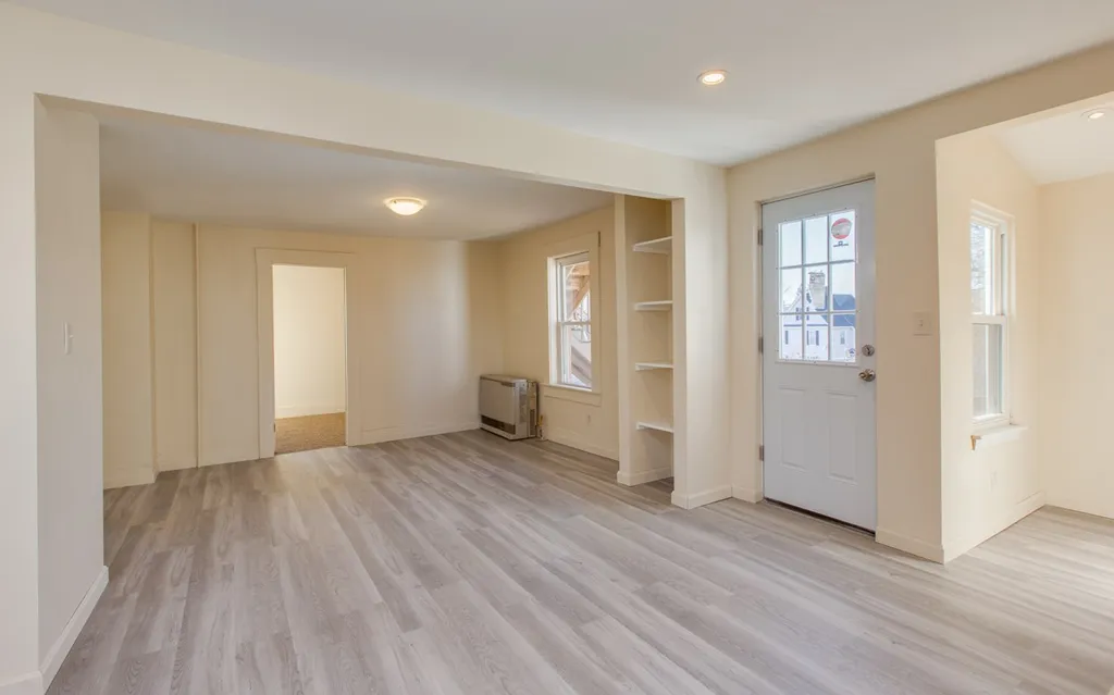 7 Cherry Street Nashua NH 03060