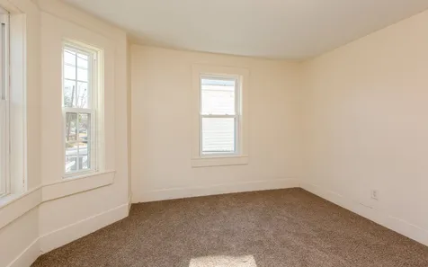 7 Cherry Street Nashua NH 03060