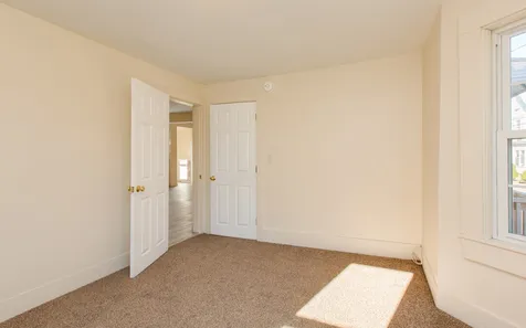 7 Cherry Street Nashua NH 03060