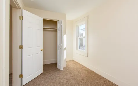 7 Cherry Street Nashua NH 03060