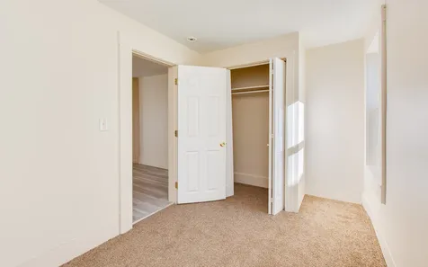 7 Cherry Street Nashua NH 03060