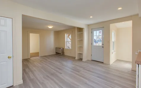 7 Cherry Street Nashua NH 03060