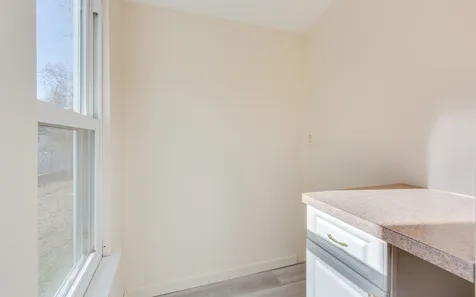 7 Cherry Street Nashua NH 03060