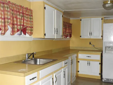 98 Fisk Road Concord NH 03301