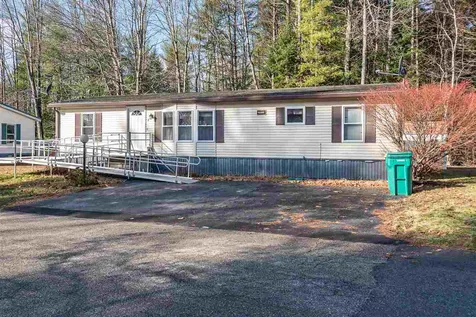 8 Brownstone Lane Rochester NH 03867