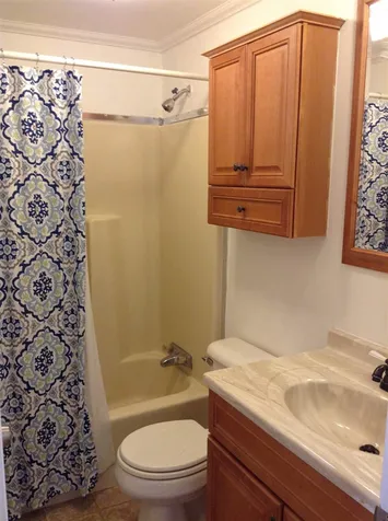 8 Brownstone Lane Rochester NH 03867