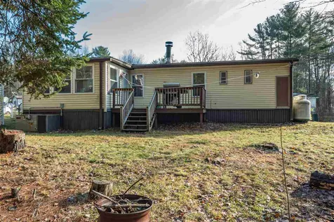 8 Brownstone Lane Rochester NH 03867