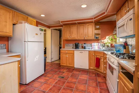 8 Brownstone Lane Rochester NH 03867