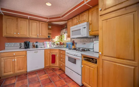 8 Brownstone Lane Rochester NH 03867