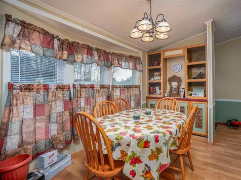 8 Brownstone Lane Rochester NH 03867