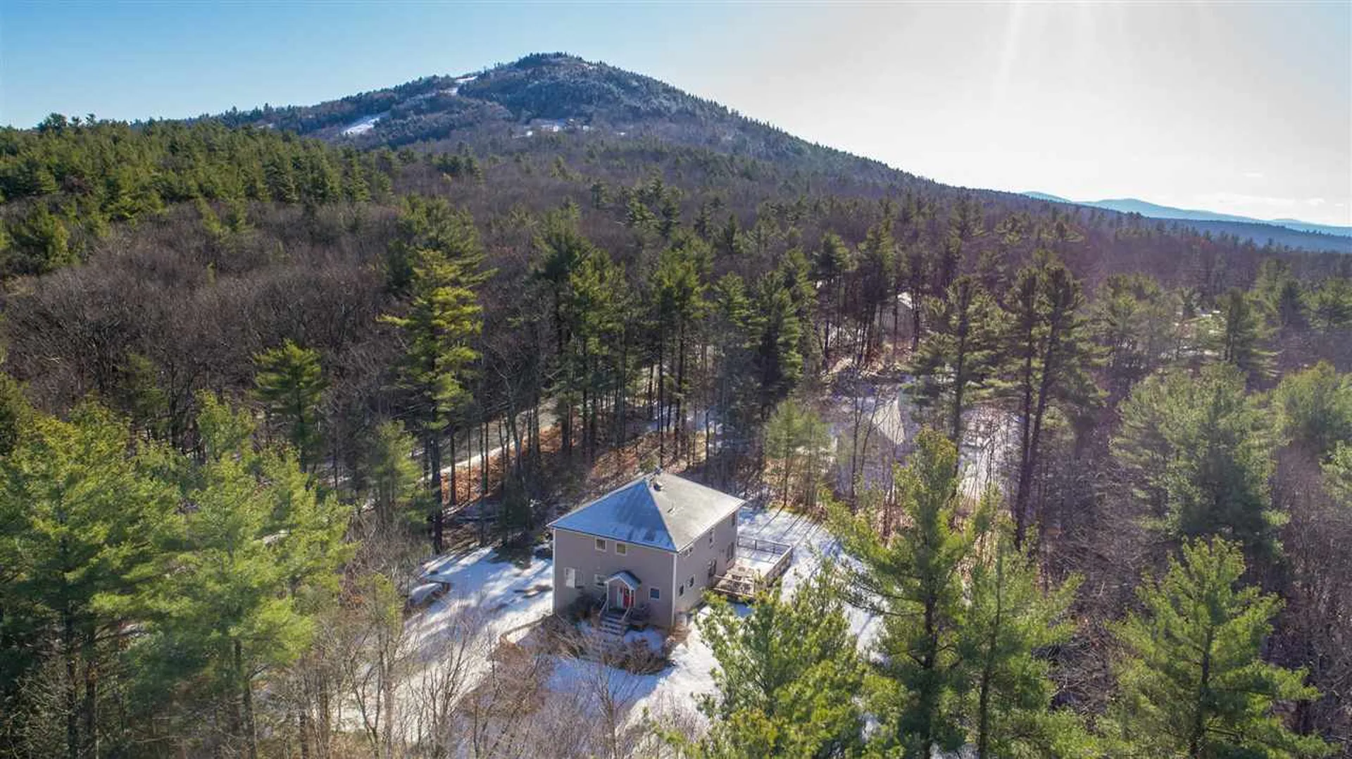 107 Onset Road Bennington NH 03442