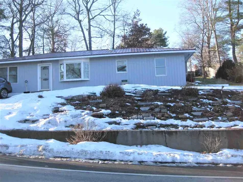 112 Westwood Drive Nashua NH 03062