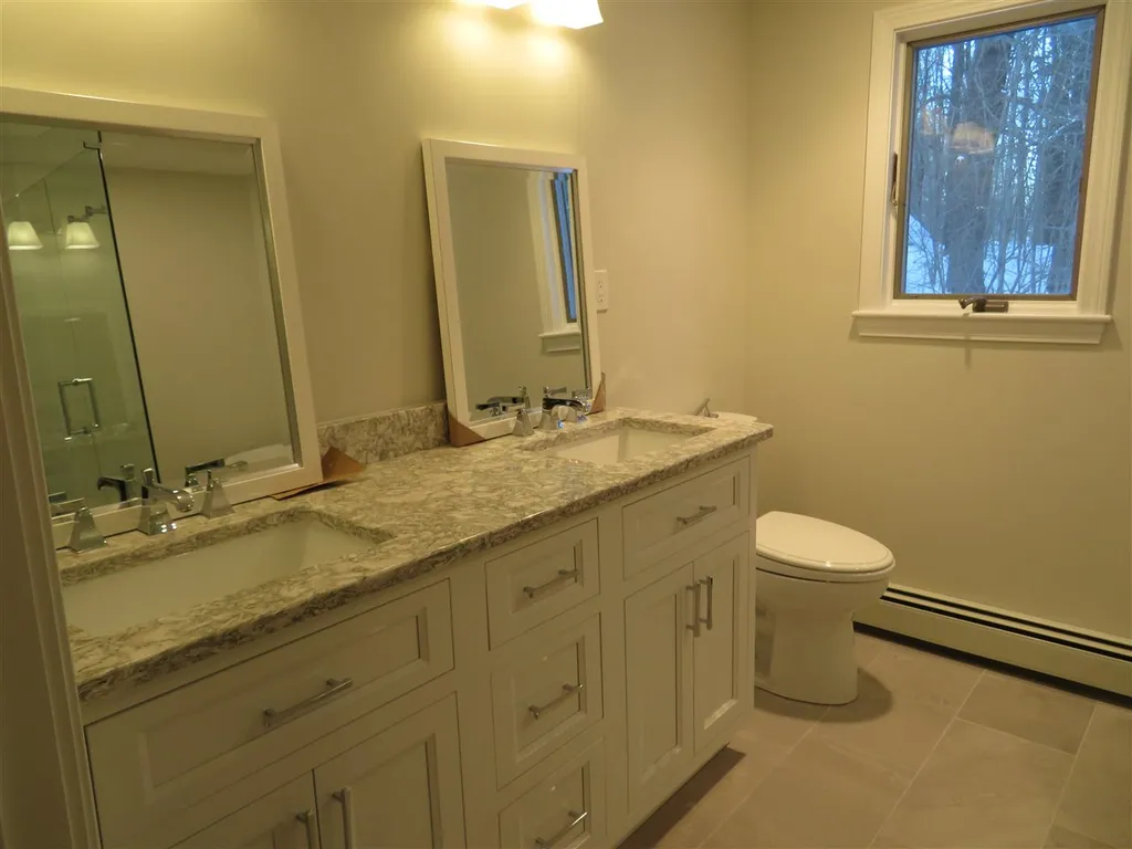 3 Runawit Road Exeter NH 03833
