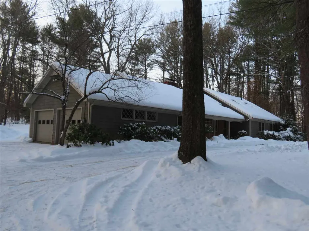 3 Runawit Road Exeter NH 03833