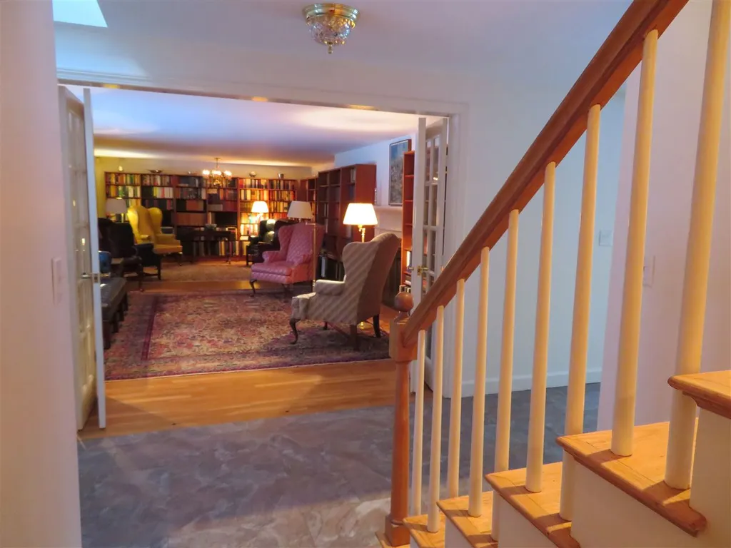 3 Runawit Road Exeter NH 03833