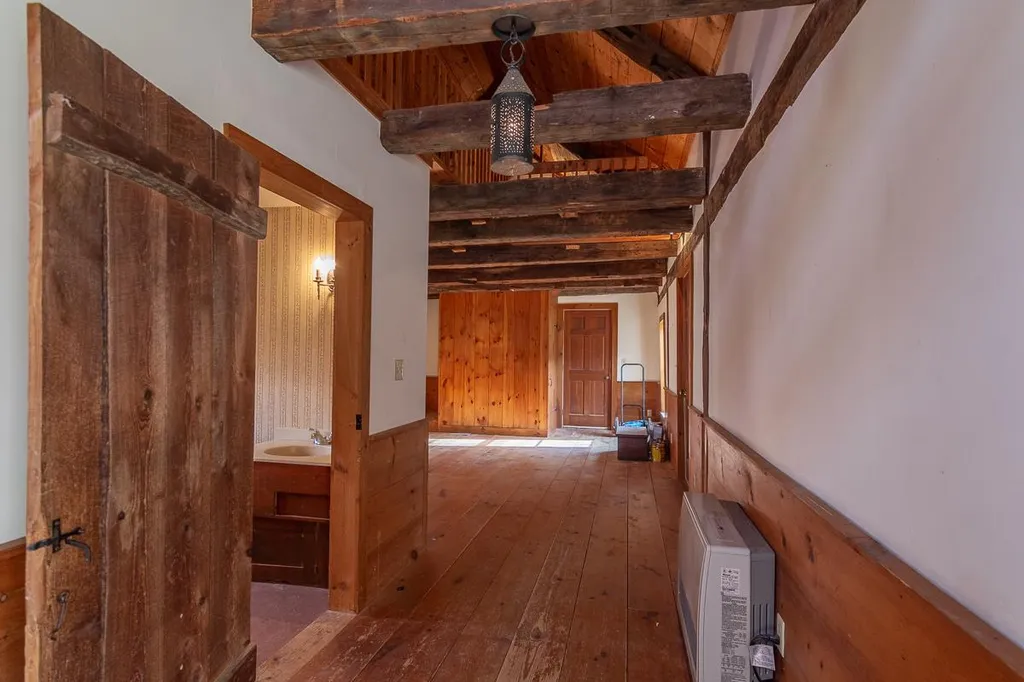 865 Parker Mountain Road Strafford NH 03884