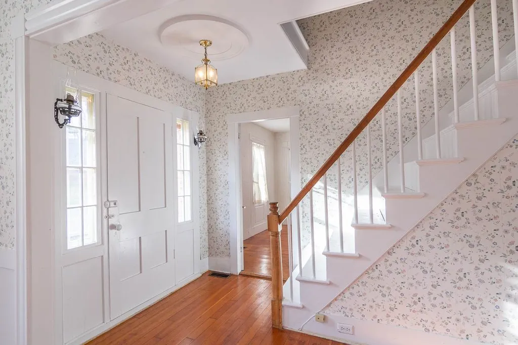 865 Parker Mountain Road Strafford NH 03884
