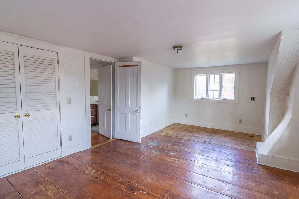 865 Parker Mountain Road Strafford NH 03884