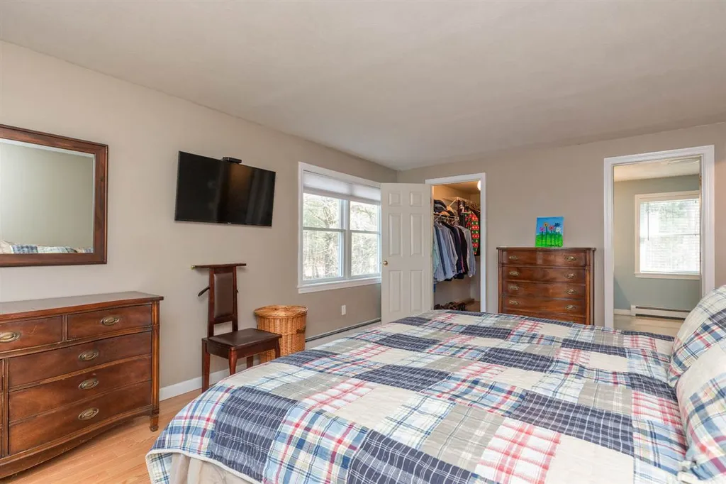 10 Vanderpool Drive Hampton NH 03842