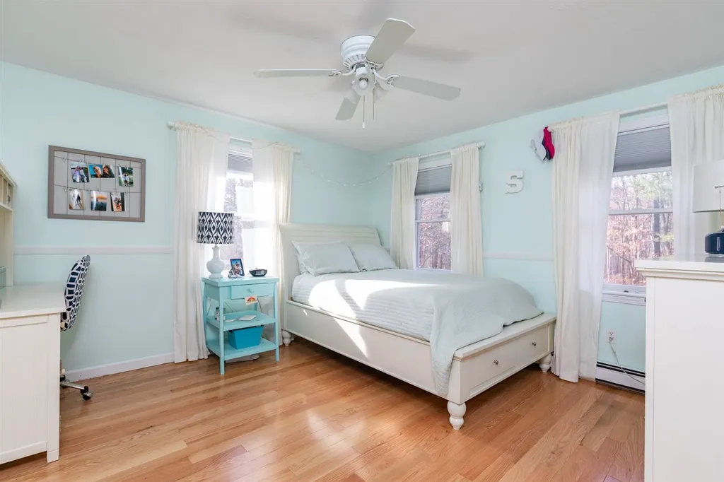 10 Vanderpool Drive Hampton NH 03842