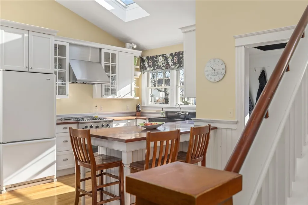 524 Broad Street Portsmouth NH 03801