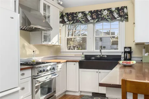 524 Broad Street Portsmouth NH 03801
