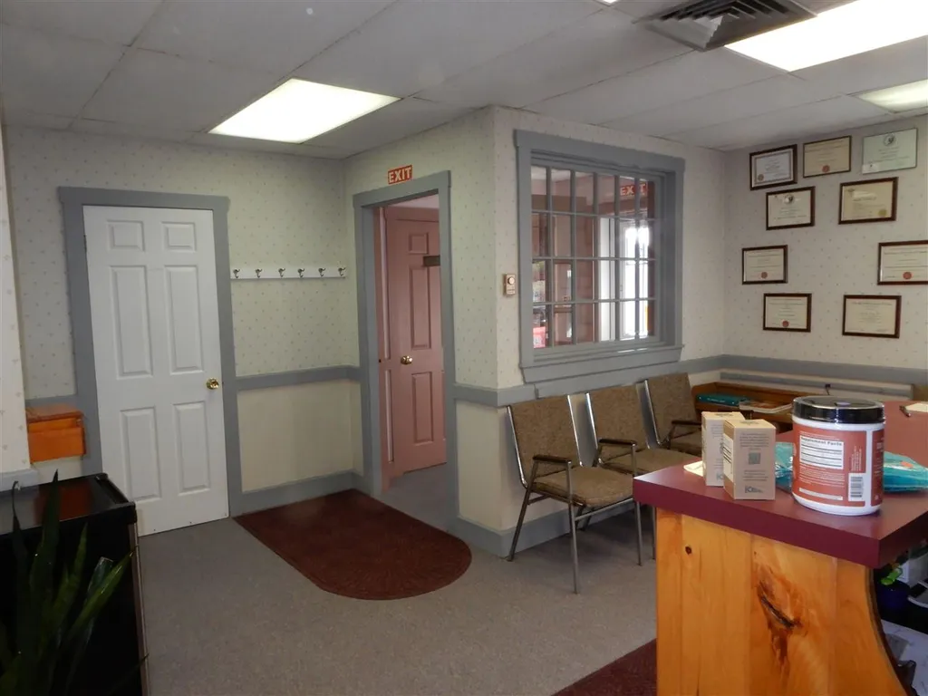 783 Elm Street Laconia NH 03246