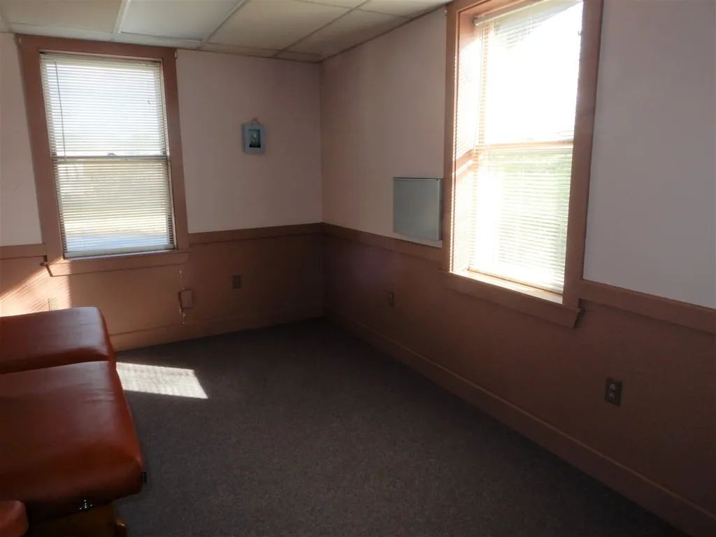 783 Elm Street Laconia NH 03246