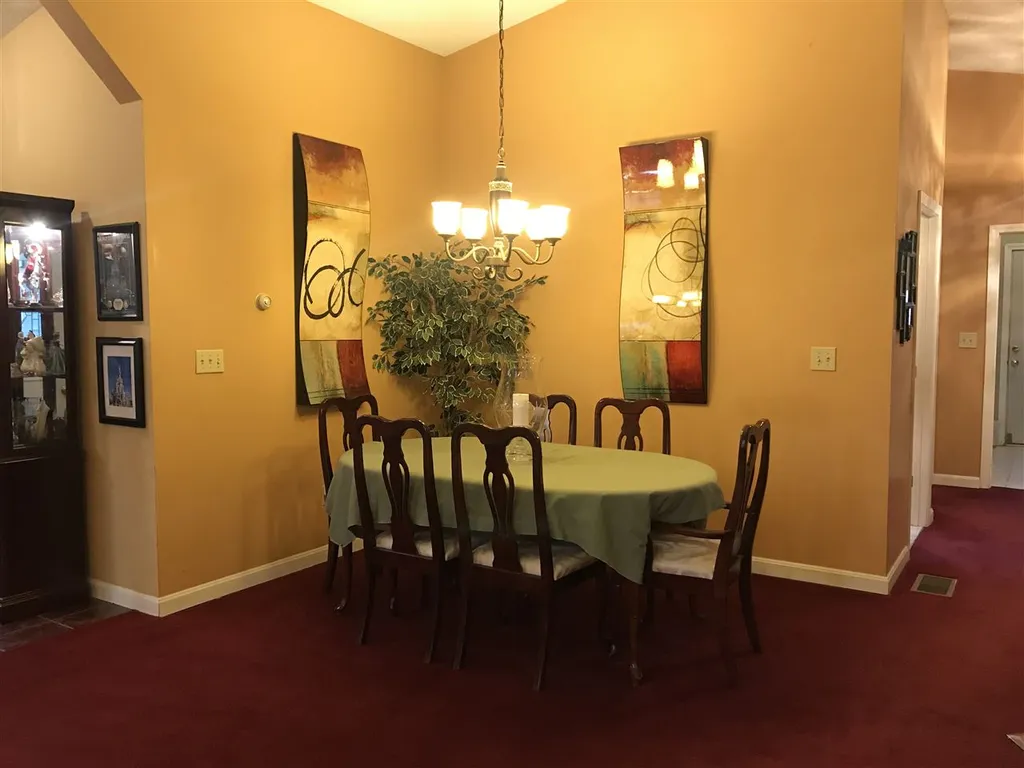 64 Range Road Alton NH 03809