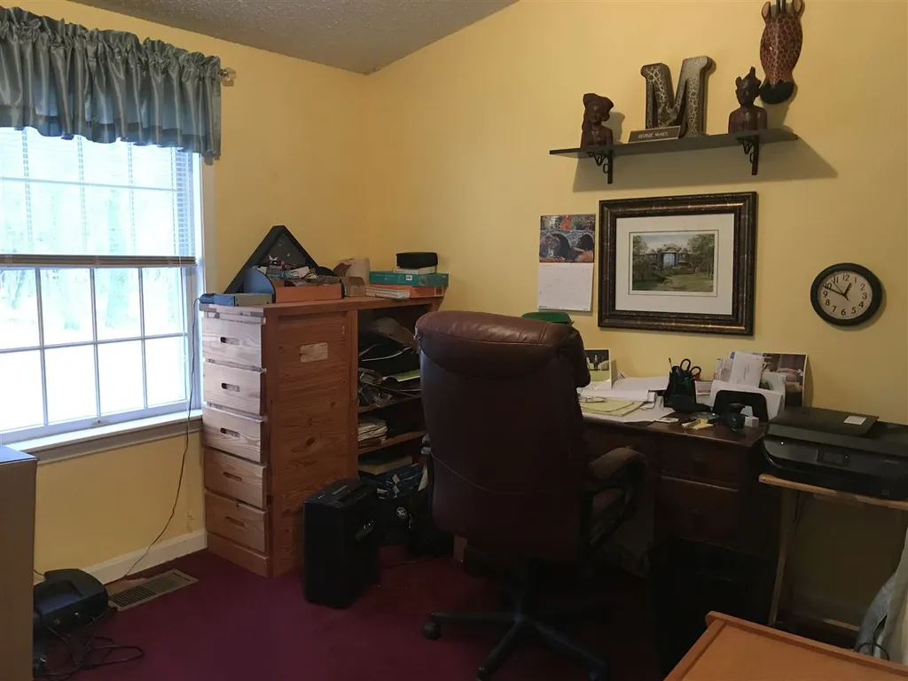 64 Range Road Alton NH 03809