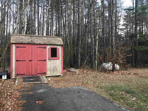 64 Range Road Alton NH 03809