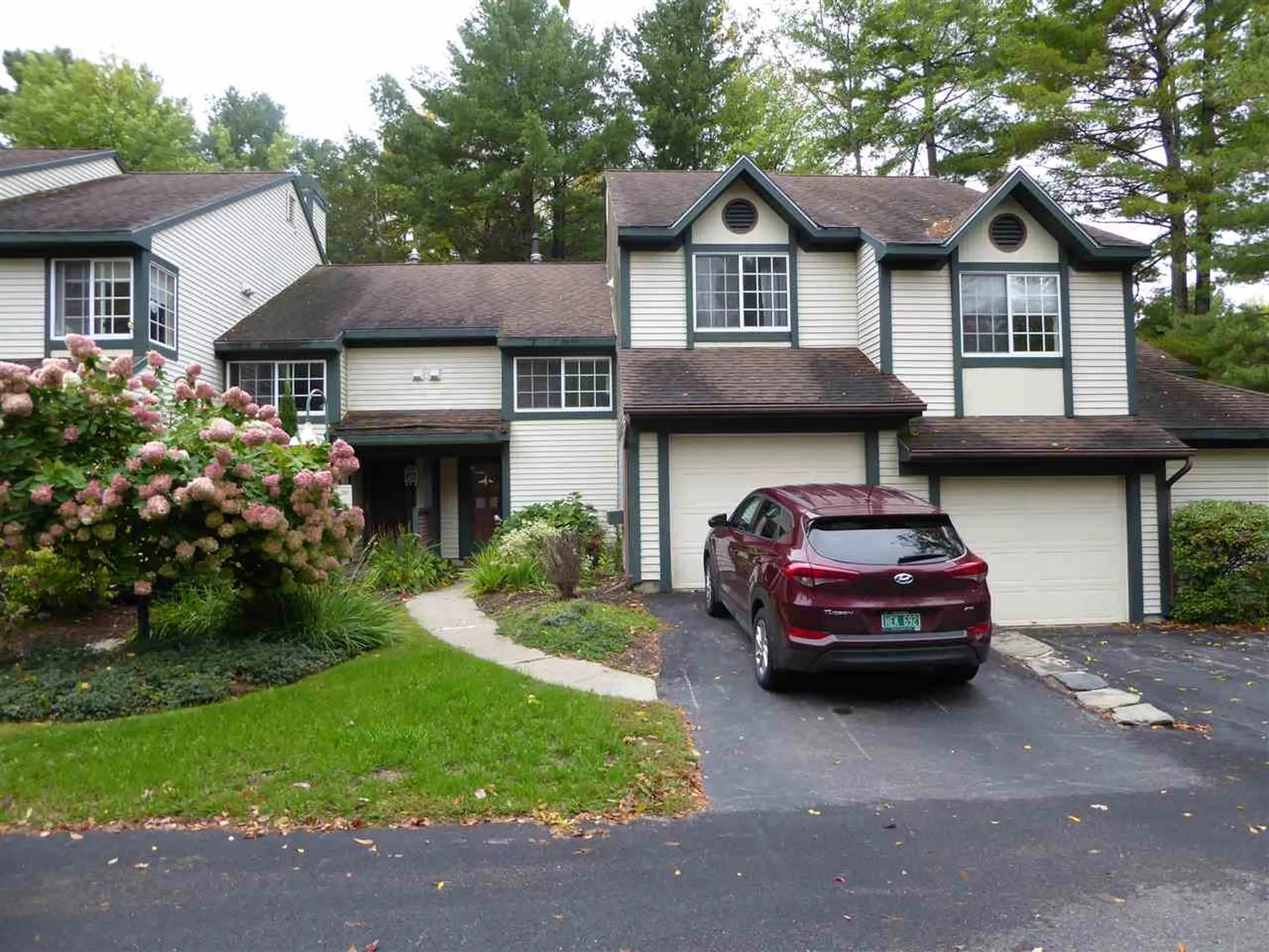 34 Lake Forest Drive Burlington VT 05401