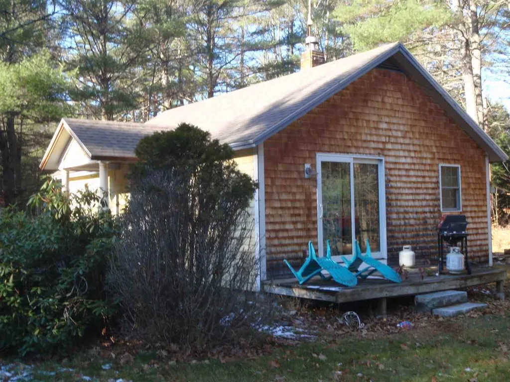4 Spruce Lane Grafton NH 03240