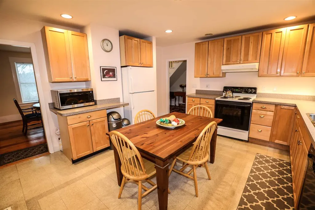 113 Daroska Road Pittsfield NH 03263