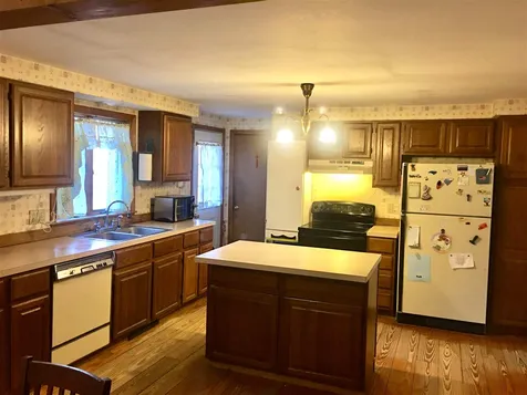 33 Horne Road Alton NH 03809