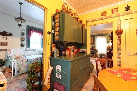 52 Governor Mattocks Road Peacham VT 05862