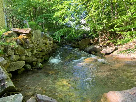 52 Governor Mattocks Road Peacham VT 05862