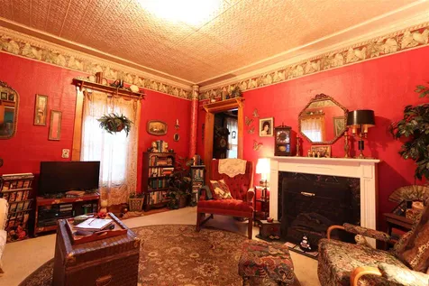 52 Governor Mattocks Road Peacham VT 05862