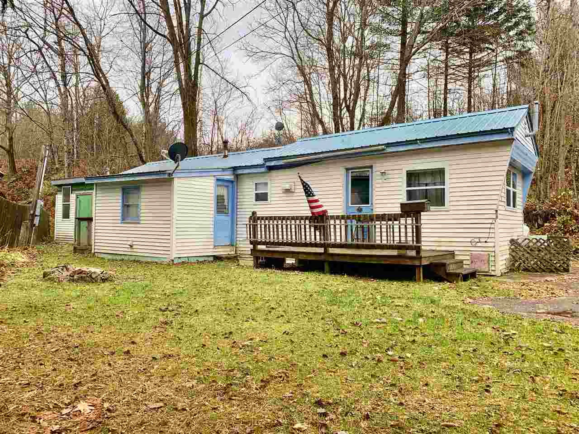 41 Bridge Street Colebrook NH 03576