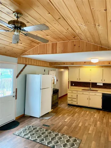41 Bridge Street Colebrook NH 03576