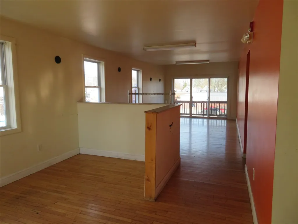 56 Lincoln Street Exeter NH 03833