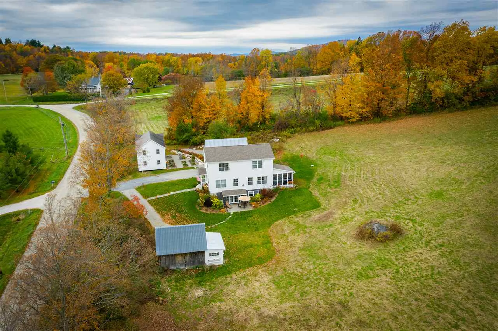 1092 Roscoe Road Charlotte VT 05445