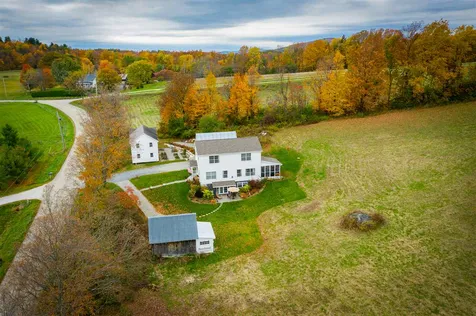 1092 Roscoe Road Charlotte VT 05445
