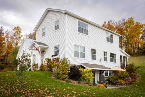 1092 Roscoe Road Charlotte VT 05445