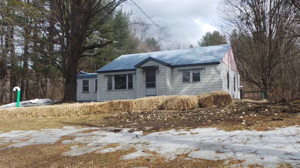5561 Route 14 Hartford VT 05084-0051