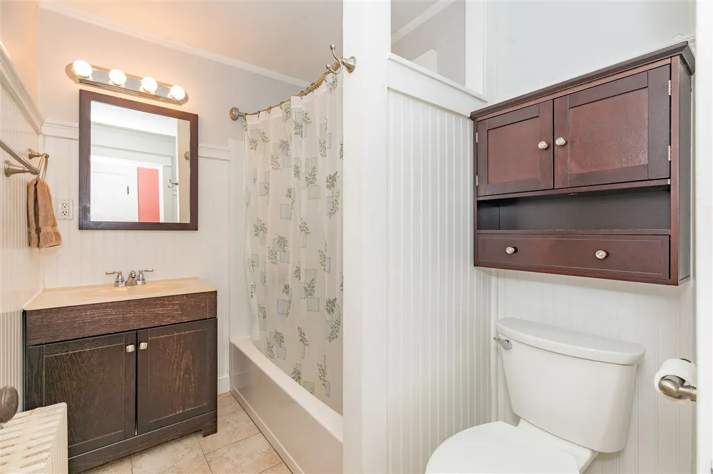 183 Mount Vernon Street Dover NH 03820