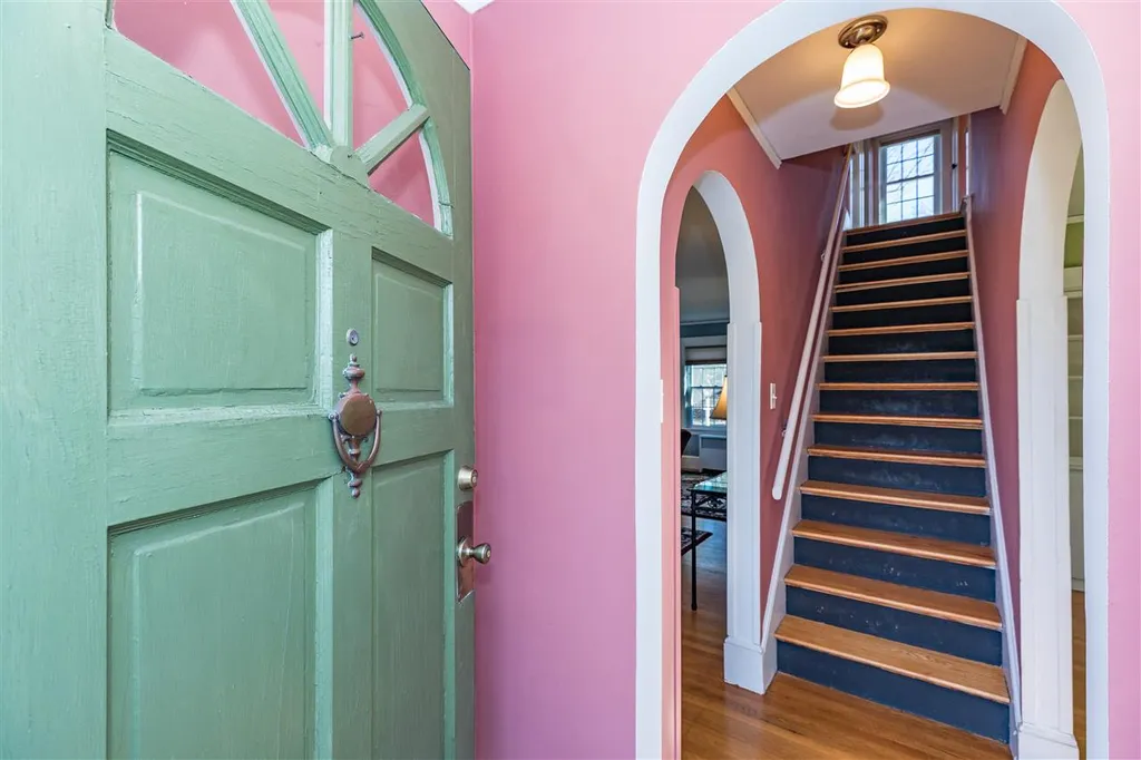 183 Mount Vernon Street Dover NH 03820